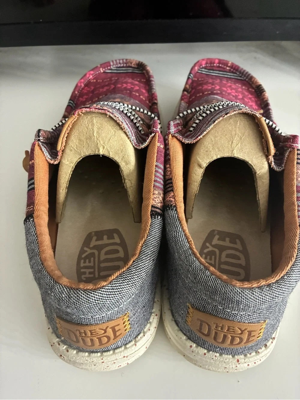 Hey Dude Men's Patterned Burgundy Pink Slip-On Loafers unisex